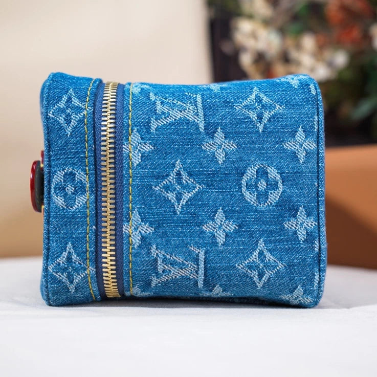 Excellent Louis Vuitton Nice Mini Denim Vanity Monogram Top Handle Bag GHW