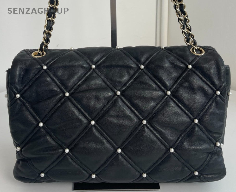 Chanel Diamond Pearl Chain Shoulder Bag Crossbody Black Gold Women Designer