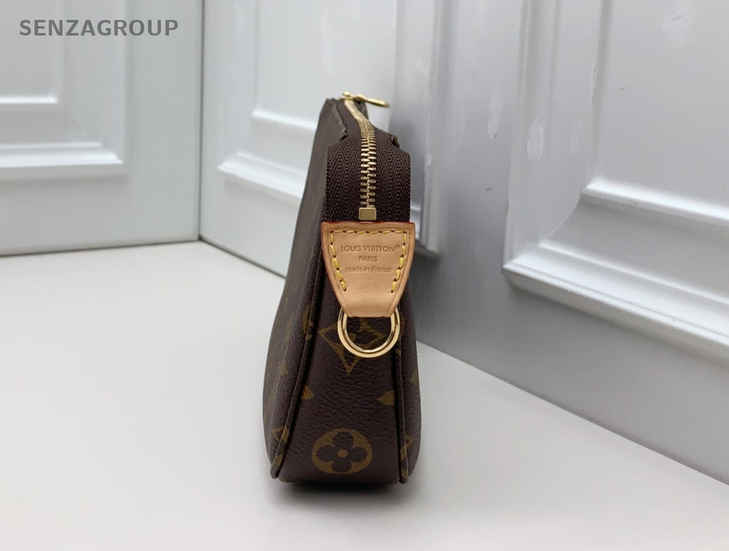 Louis Vuitton Pochette Accessories Monogram Shoulder Handbag