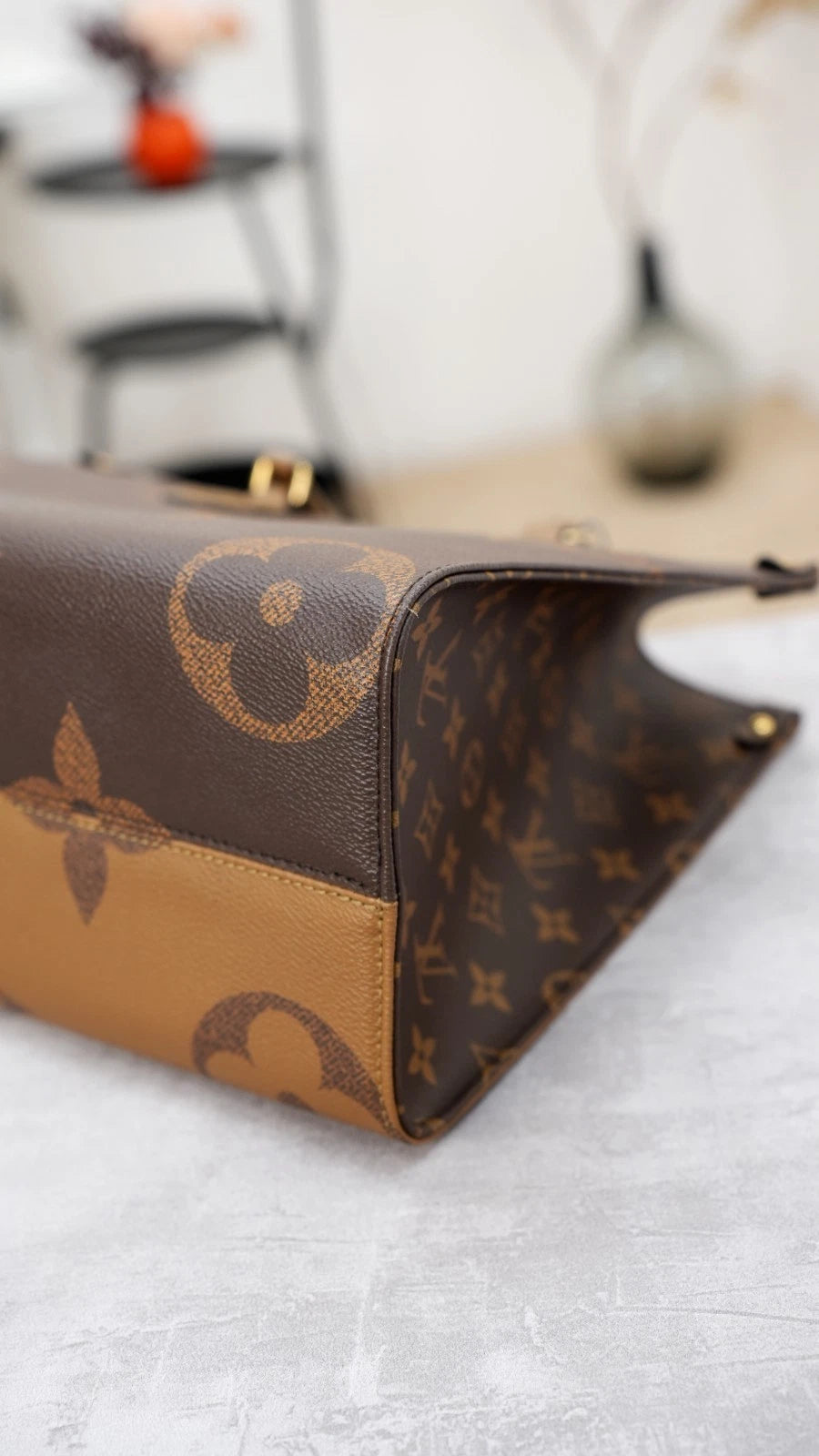 Louis Vuitton OnTheGo MM M45321 Monogram Brown Tote Bag Excellent