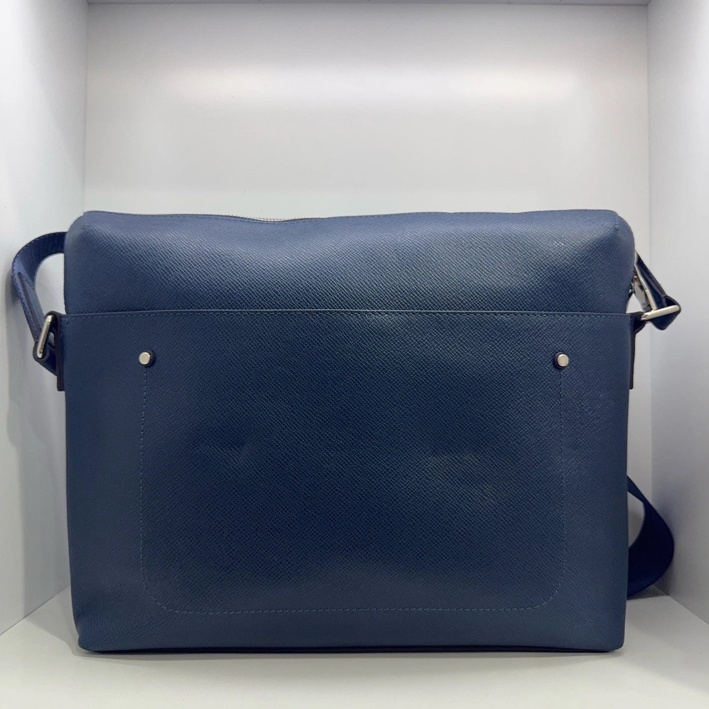 Louis Vuitton Solid Leather Flap Shoulder Crossbody Bag For Women