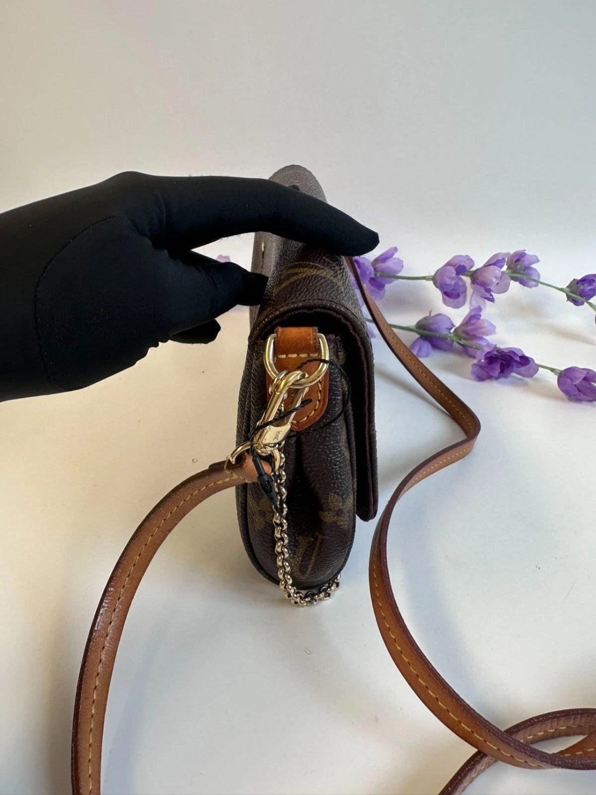 Louis Vuitton Favorite Monogram Shoulder Bag Excellent