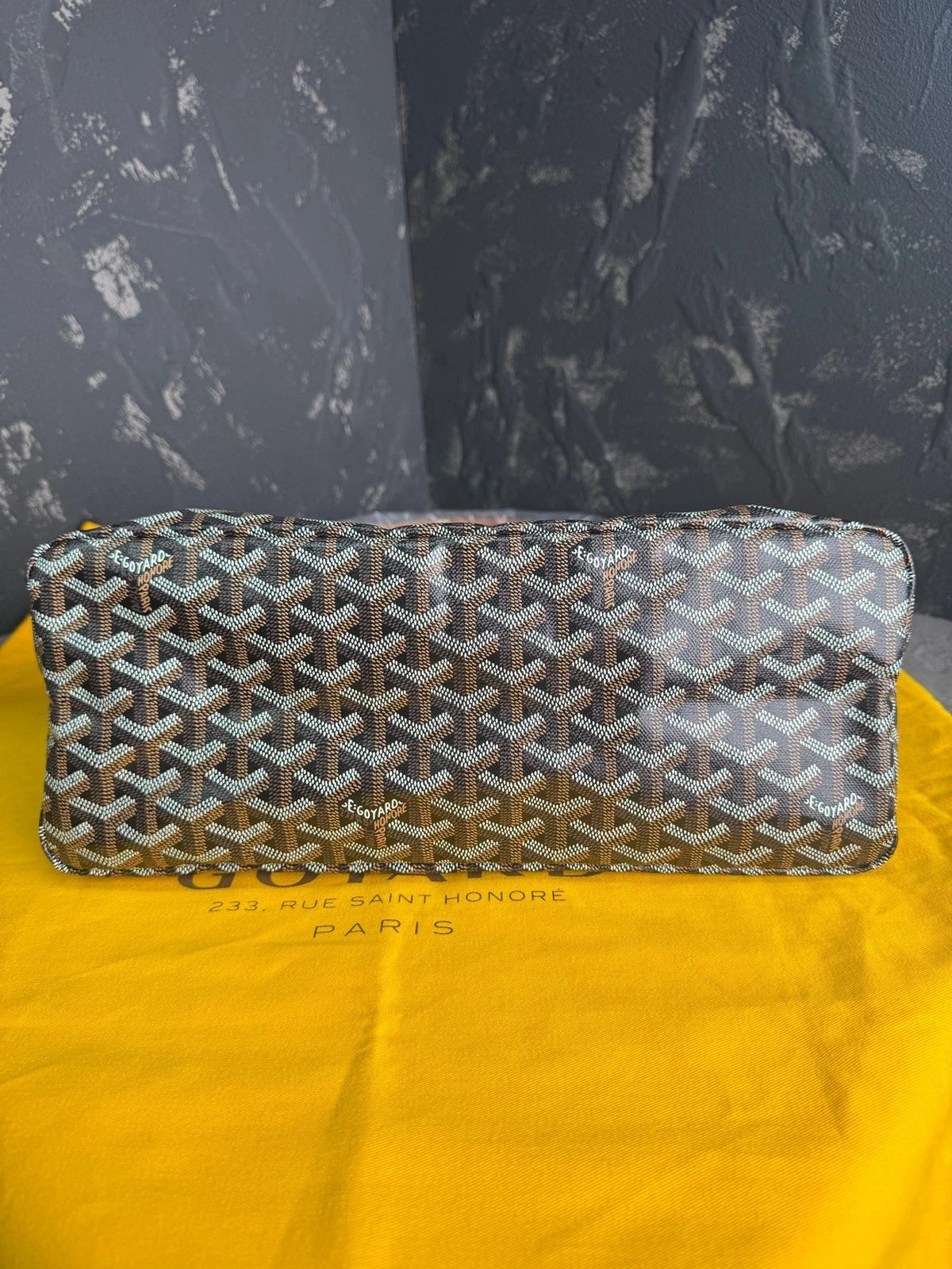 Goyard Brown Hobo Underarm Shoulder Bag For Women