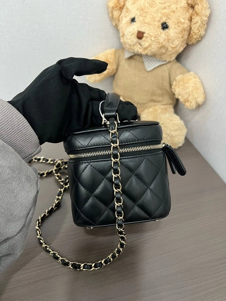 Chanel Black Gold Leather Box Crossbody Bag For Women
