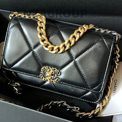 Chanel Black Gold 19 Bag WOC Chain Shoulder Crossbody Bag Quilted