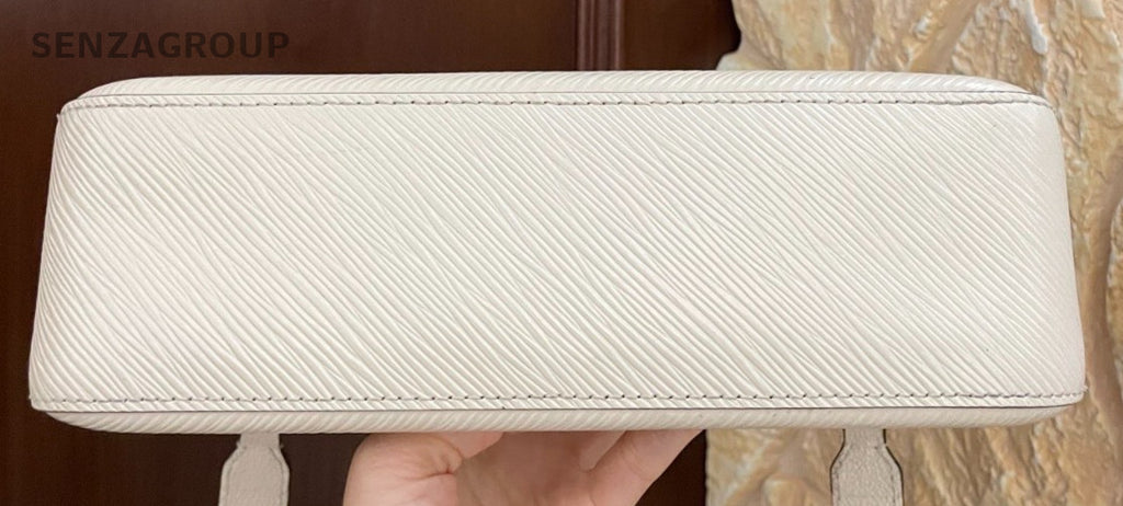 Louis Vuitton Marelle Epi Leather Shoulder Bag Crossbody White Silver Women