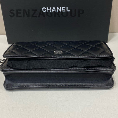 Chanel WOC Lambskin Black Silver Chain Shoulder Crossbody Bag Classic Quilted