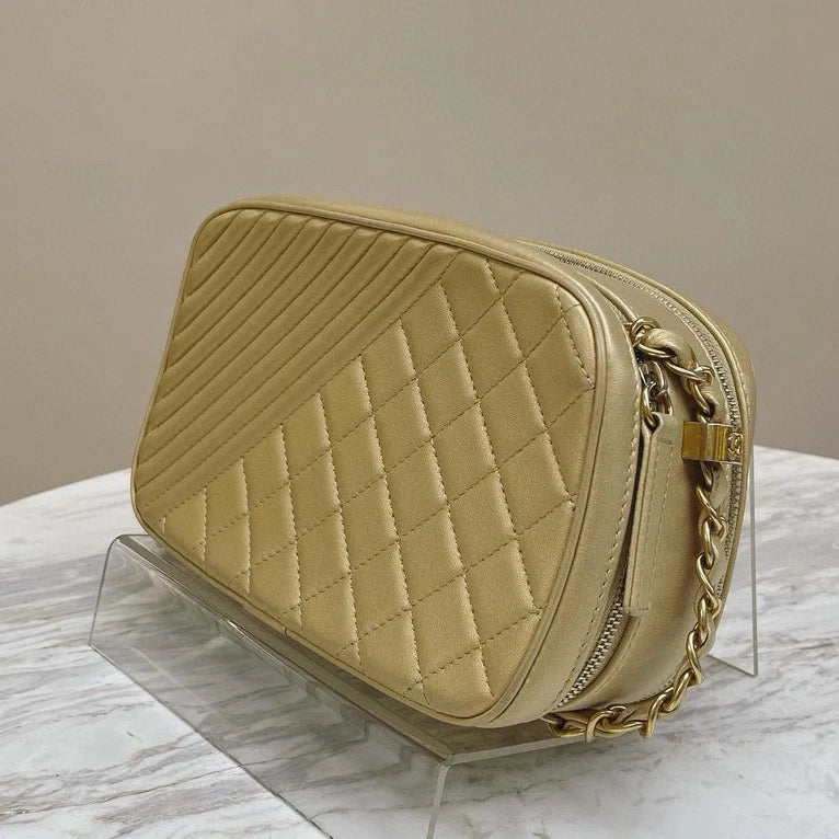 Chanel Classic Camera Bag Gold Chain Shoulder Crossbody Bag for Women