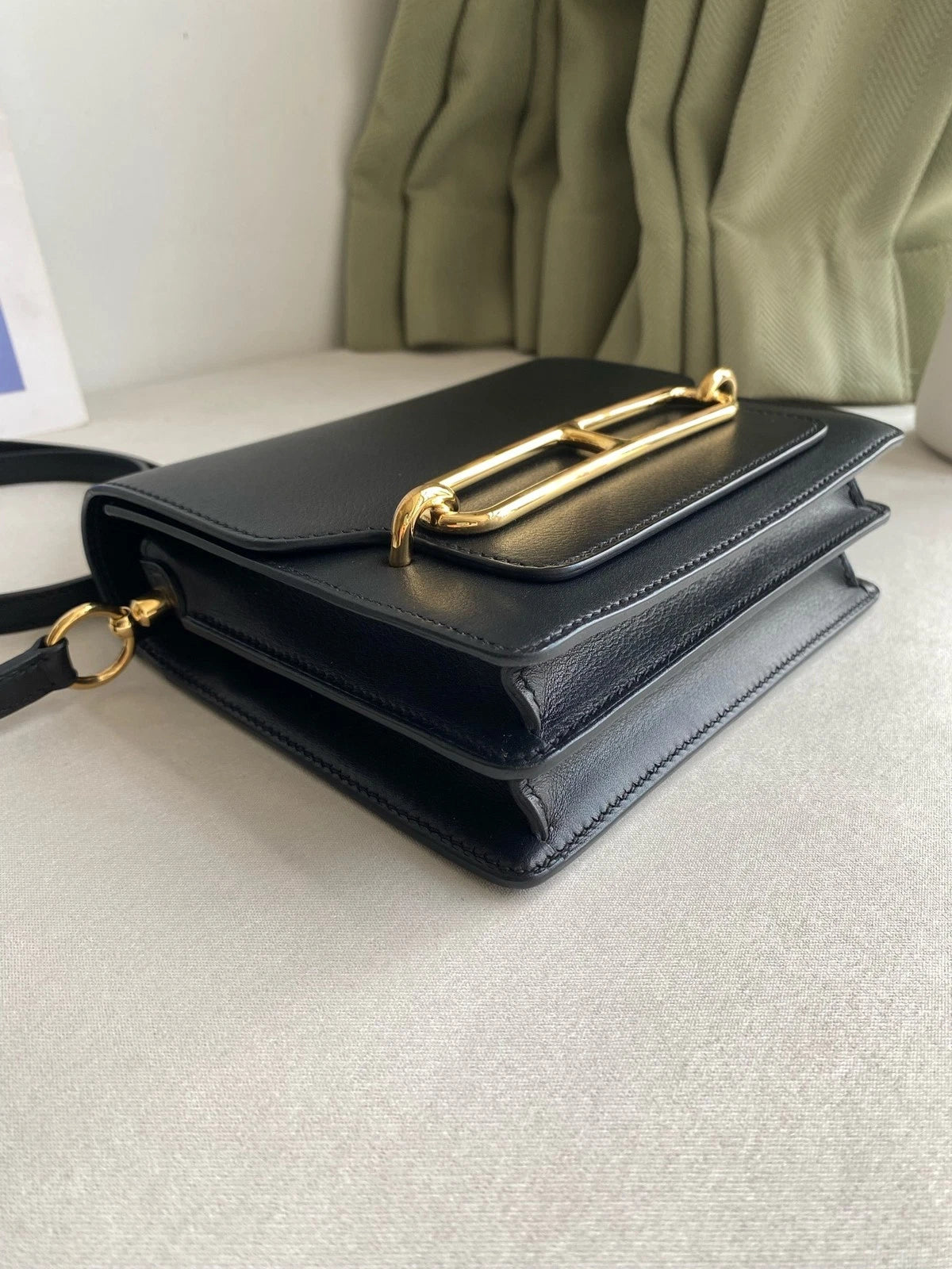 Hermes Roulis19 Black Gold Shoulder Crossbody Bag For Women