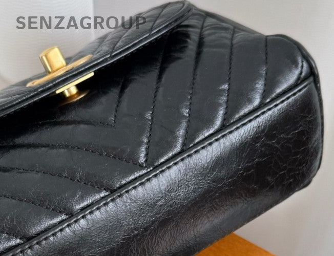 Chanel Calfskin Chain Shoulder Bag Crossbody Black Gold Used Women Classic