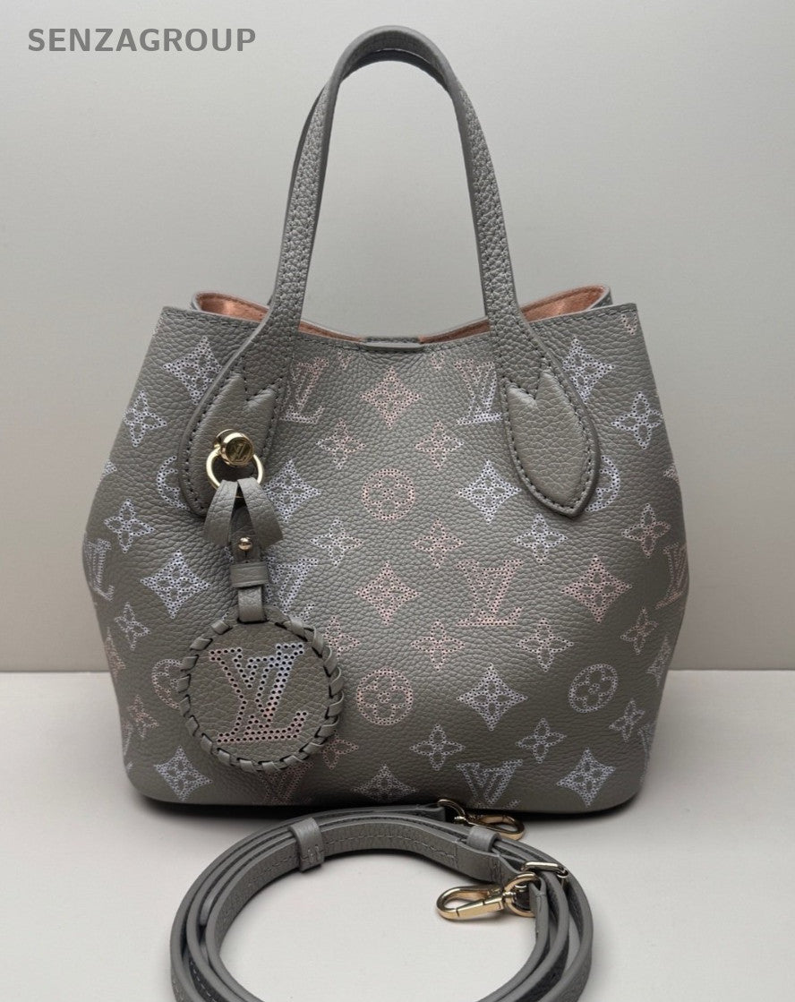 Louis Vuitton Blossom Monogram Carved patterns Calfskin 2way Shoulder Handbag
