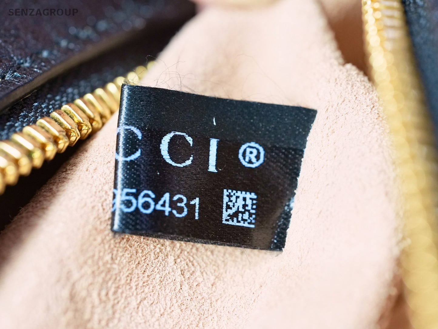 GUCCI GG Monogram Classic Camera bag GM Crossbody Canvas
