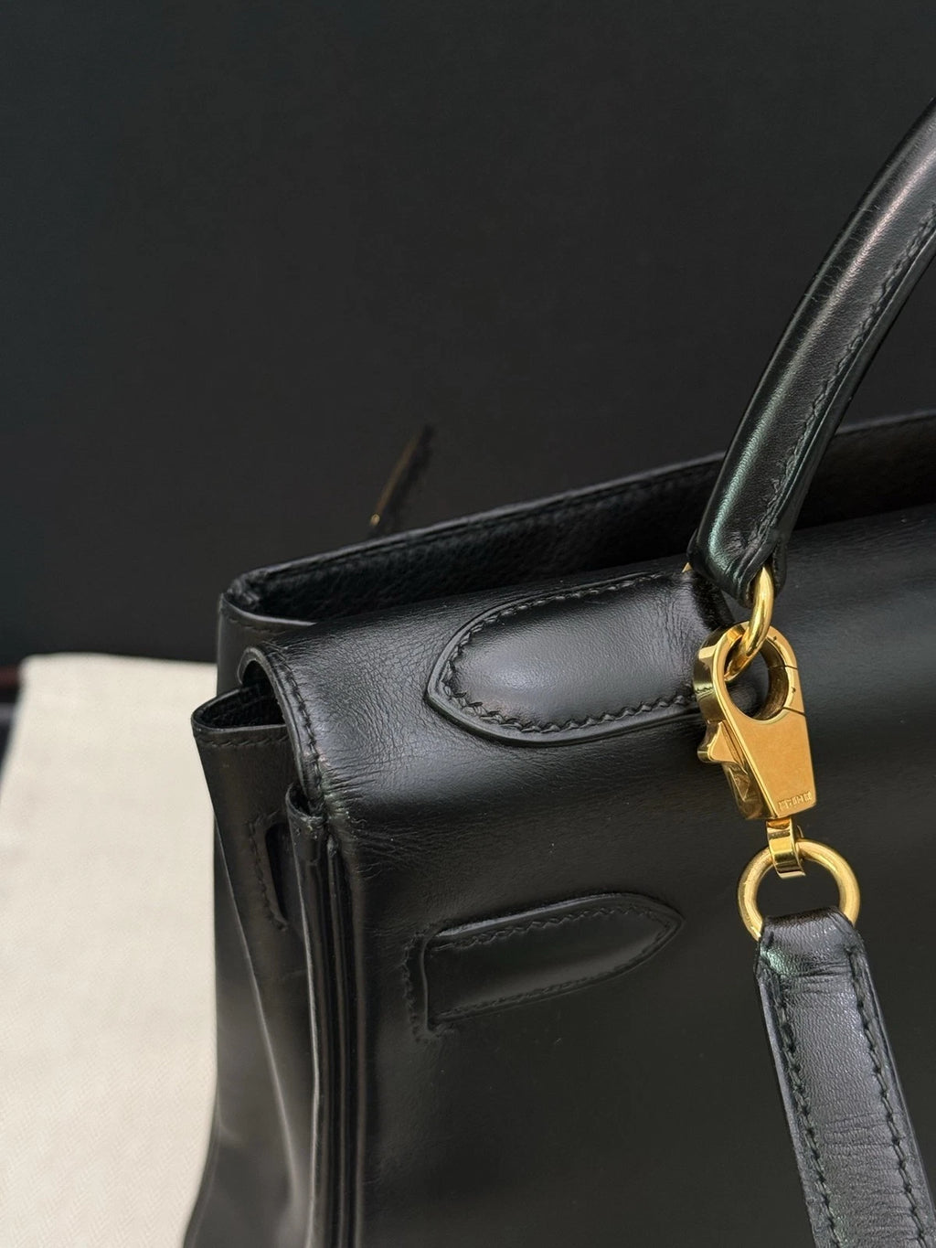 Hermes Kelly32 Box Top Handle Bag Crossbody Women Black Gold Classic Fashion