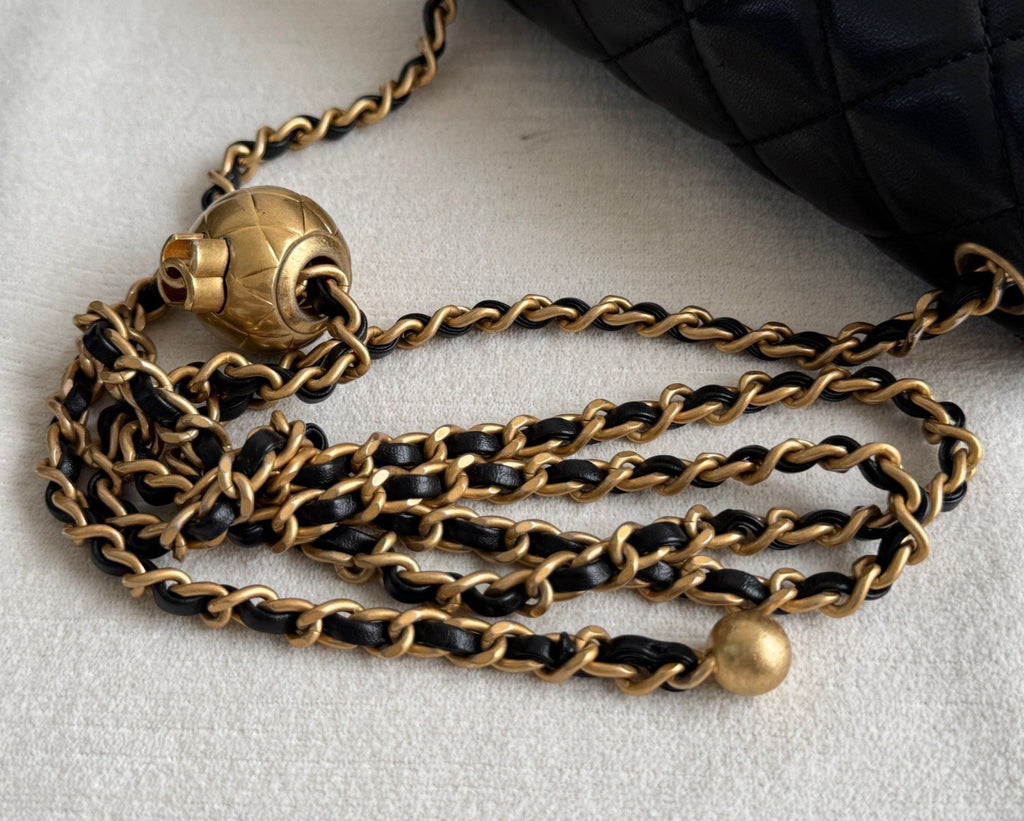 Chanel Classic Flap Lambskin Chain Shoulder Bag Crossbody Black Gold Women