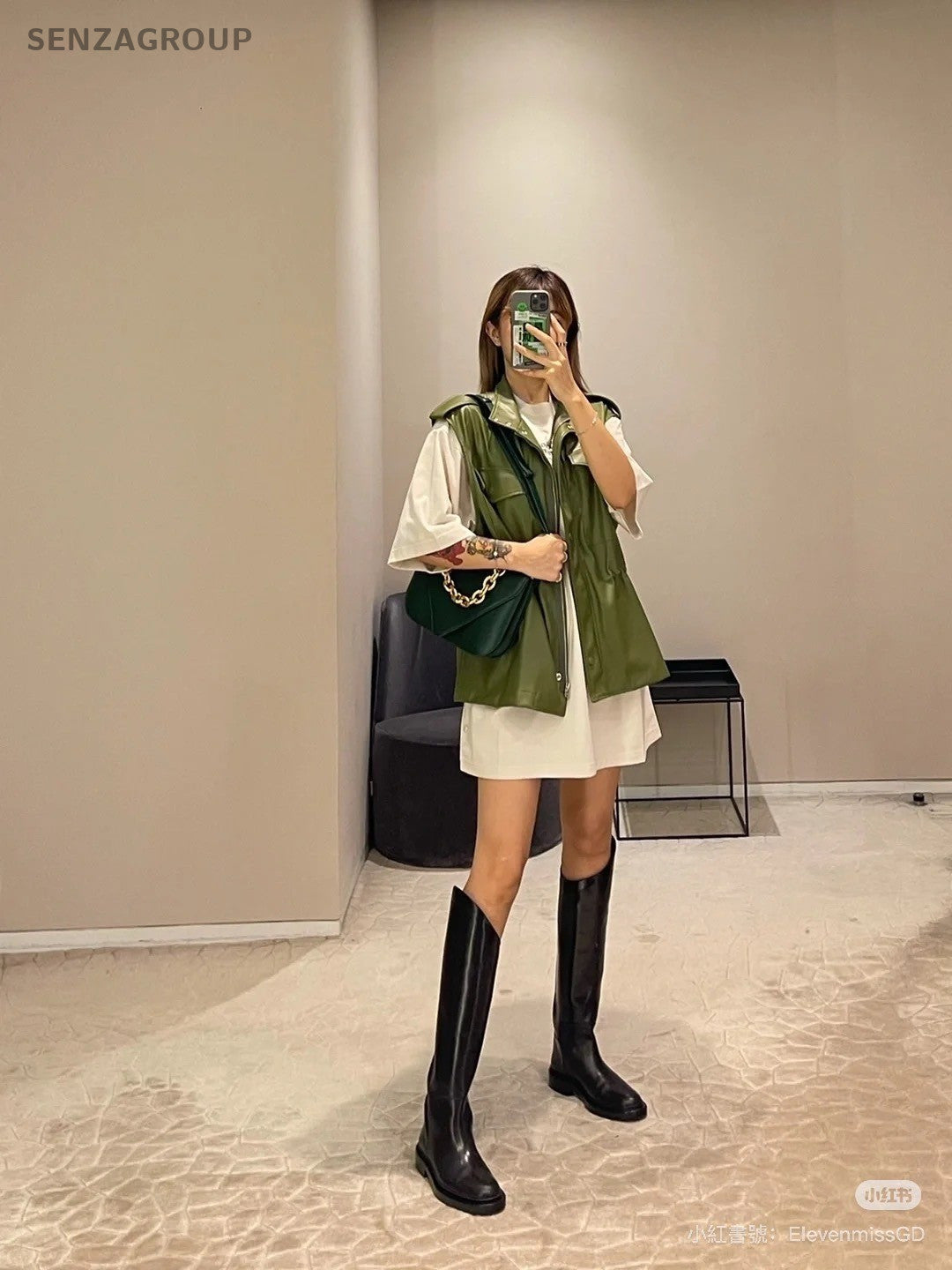 BOTTEGA VENETA Mount Envelope Shoulder Crossbody Bag Women Green