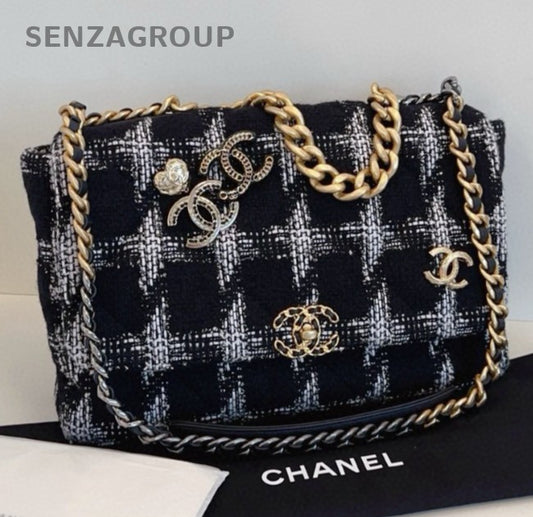 Chanel 19Bag GM Chain Shoulder Bag Crossbody Black Gold Women Classic