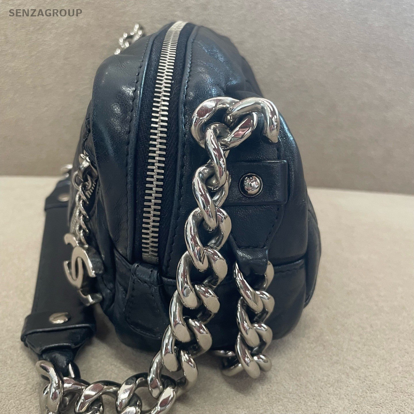 Chanel Diamond Chain Handbag Shoulder Bag Black Silver Women Classic