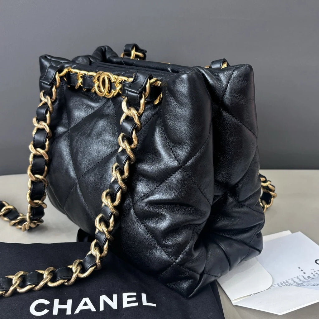 Excellent Chanel Tote Diamond Black Chain Shoulder Bag Gold Hardware