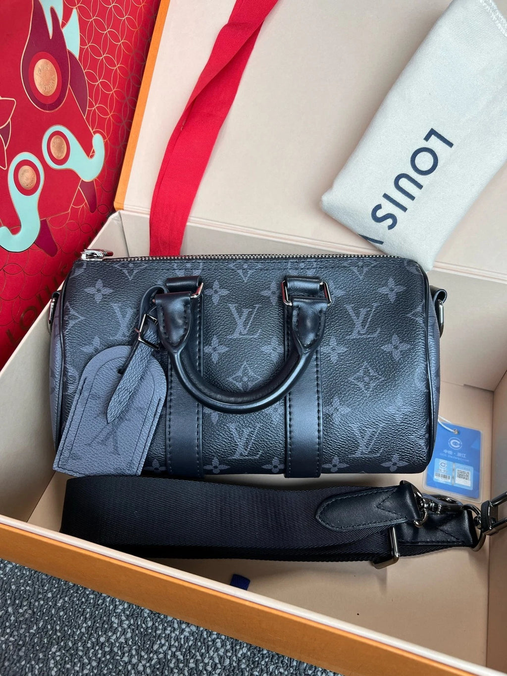 Louis Vuitton Keepall25 Black Handbag Shoulder Crossbody For Women