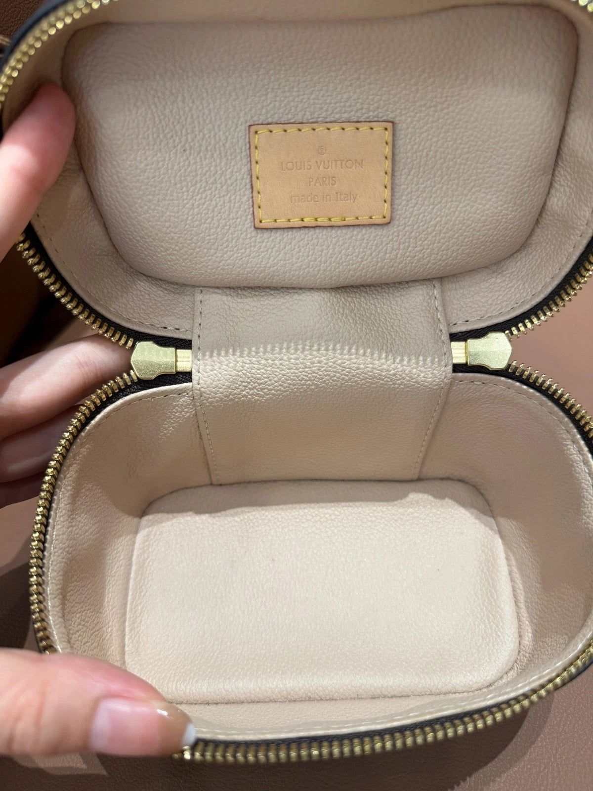 Louis Vuitton Nice Nano Mini Canvas Cosmetic Clutch Bag For Women