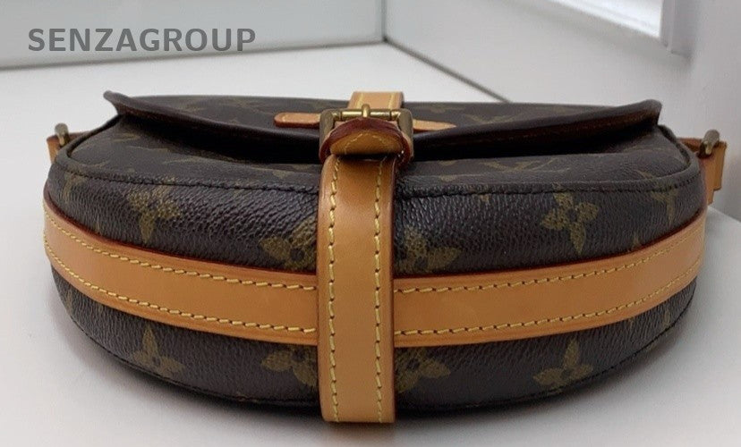 Louis Vuitton Monogram Shoulder Crossbody Bag Brown Women Photography Accessory