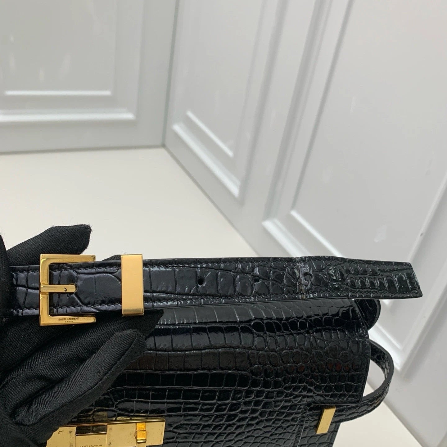 Saint Laurent Manhattan Black Shoulder Crossbody Bag Gold Hardware Women