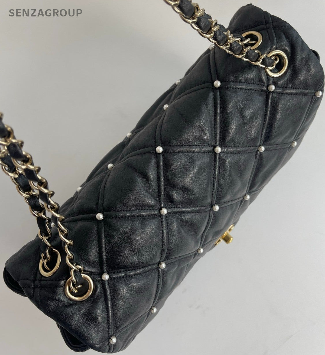 Chanel Diamond Pearl Chain Shoulder Bag Crossbody Black Gold Women Designer