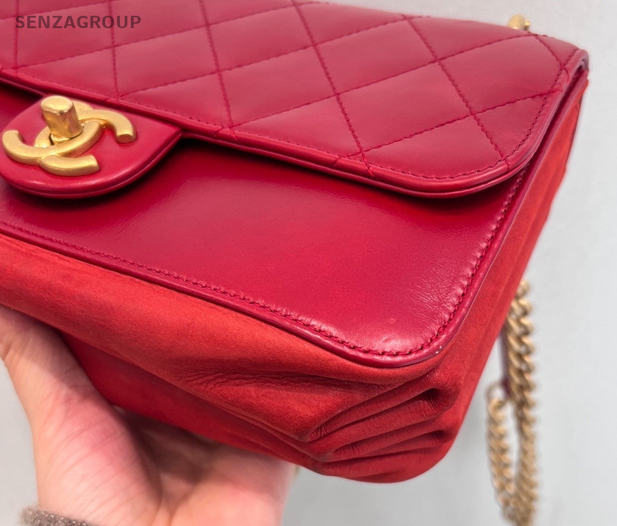 Chanel Diamond MM Chain Shoulder Bag Crossbody Red Gold Used Women Classic