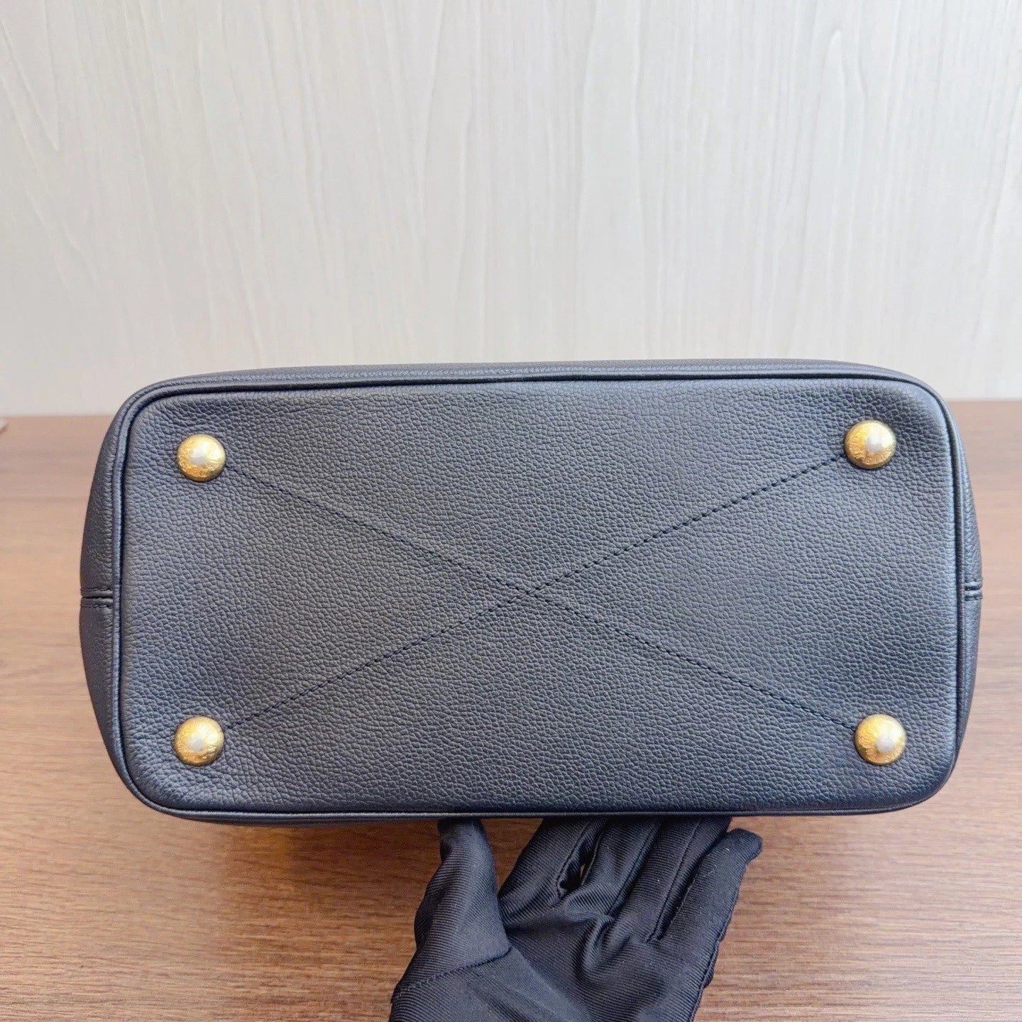 Louis Vuitton Calfskin Tote Shoulder Bag Black Gold Women Classic