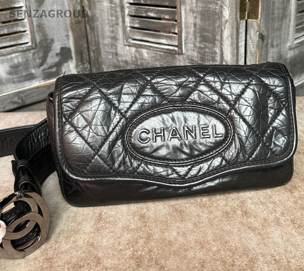 Chanel Diamond Calfskin Crossbody Black Silver Used Women Classic
