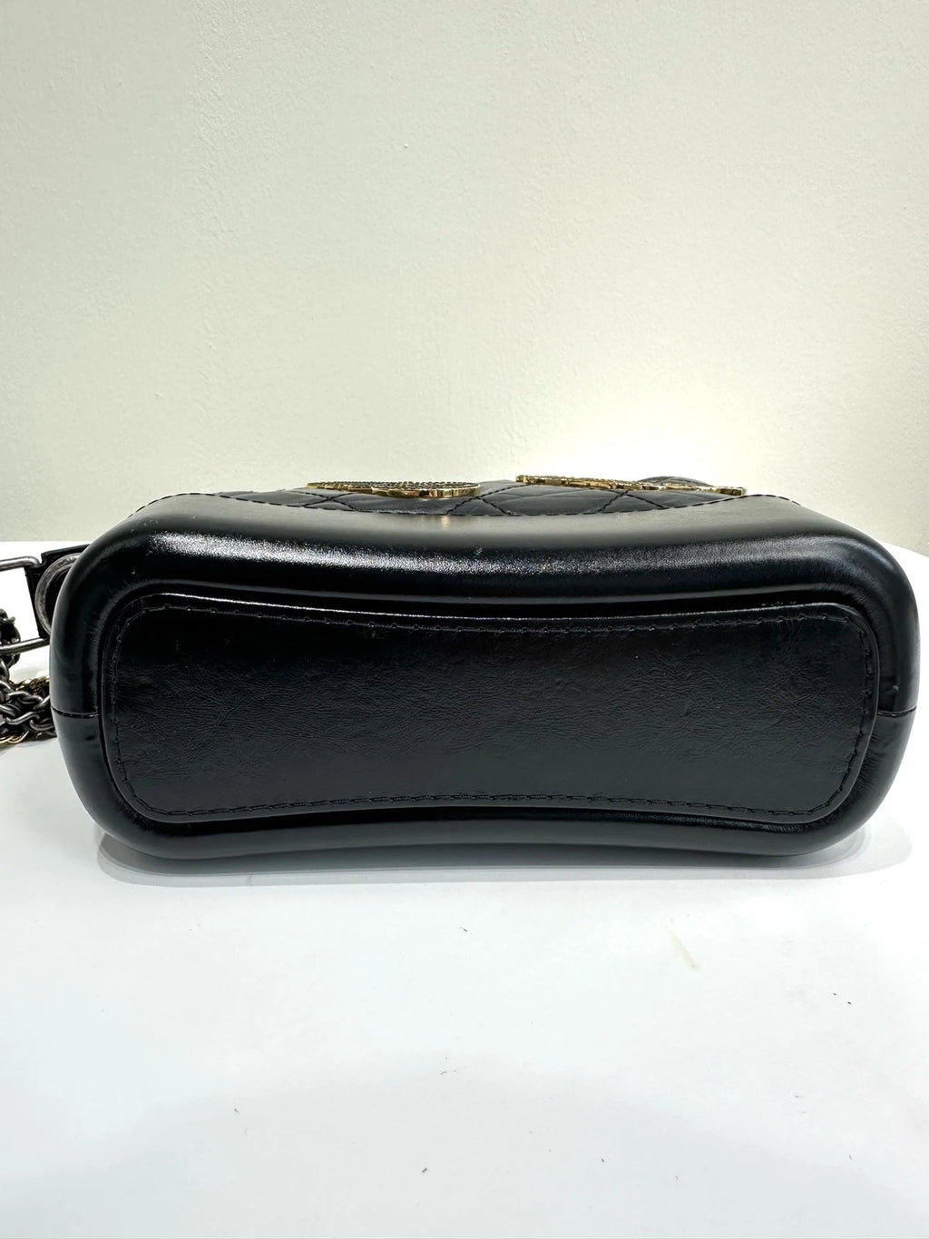 Authentic CHANEL Pre-owned Black Leather Small Shoulder Crossbody Bag For Women