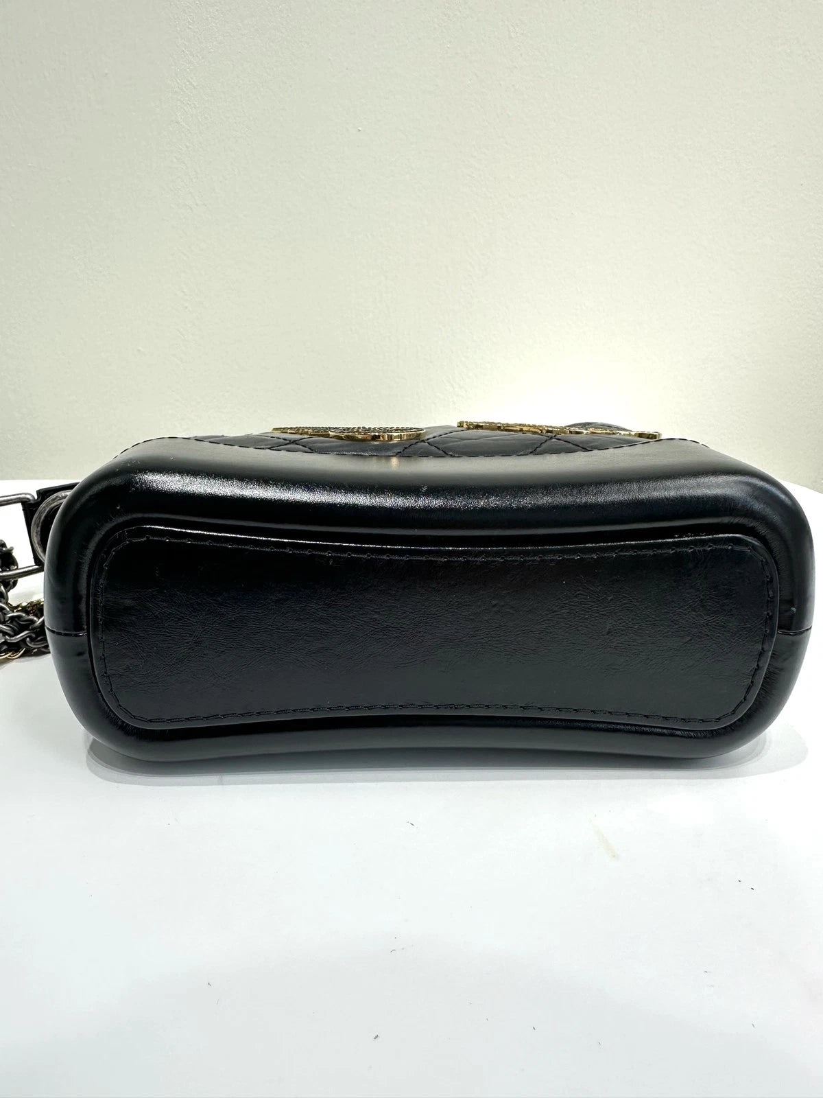 Authentic CHANEL Pre-owned Black Leather Small Shoulder Crossbody Bag For Women
