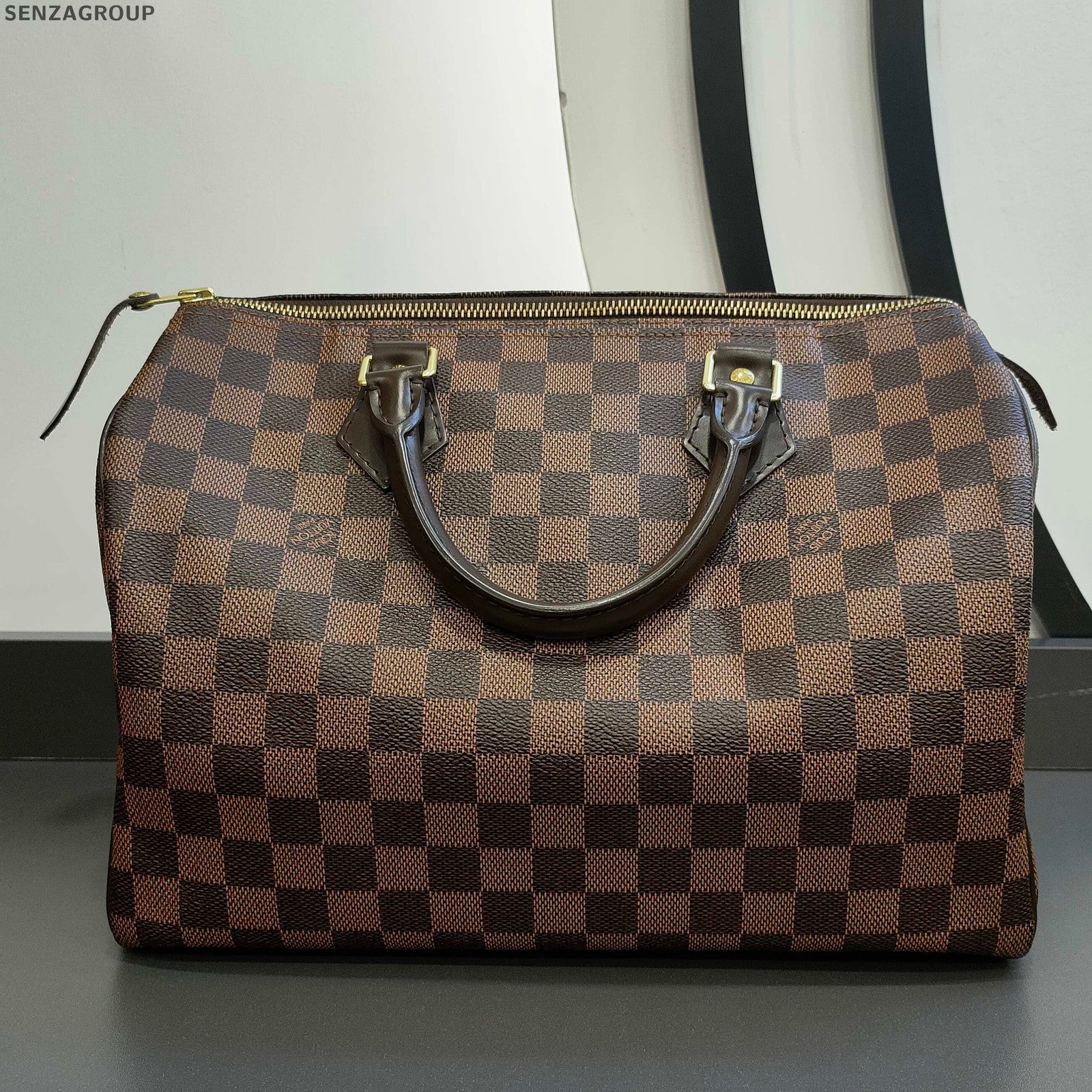 Louis Vuitton Speedy 30 Damier Ebene Shoulder Bag Brown Gold Hardware