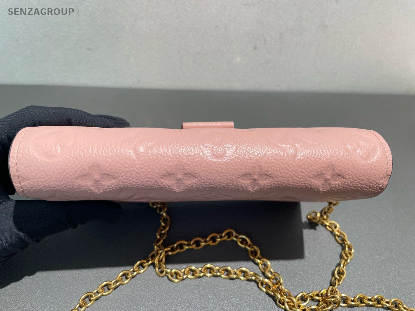 Louis Vuitton Vavin WOC Chain Shoulder Bag Crossbody Pink Gold Women Designer