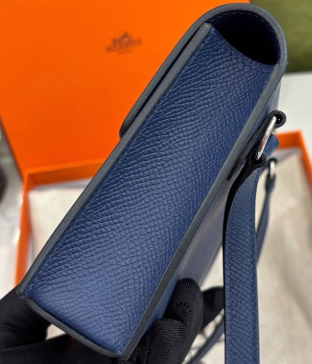 Hermes 7U Snap wallet Navy Blue Crossbody bag Epsom leather Almost Brand NEW