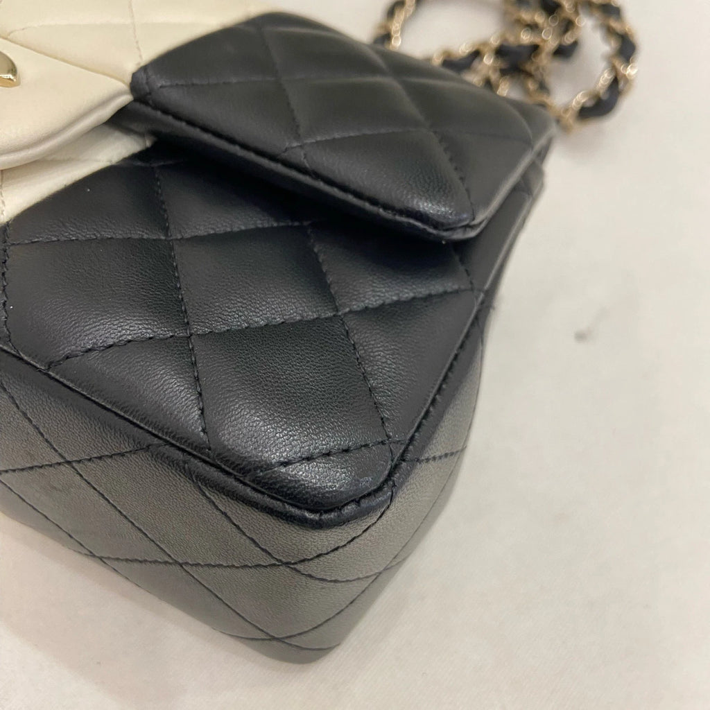Chanel Classic Flap Mini Chain Shoulder Crossbody Black White Women Fashion