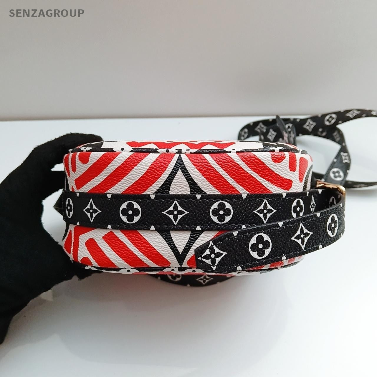SJ0001 louis vuitton Crafty Round Bag (Limited Edition)