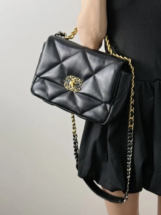 CHANEL19Bag Small Black Lambskin Shoulder Crossbody For Women
