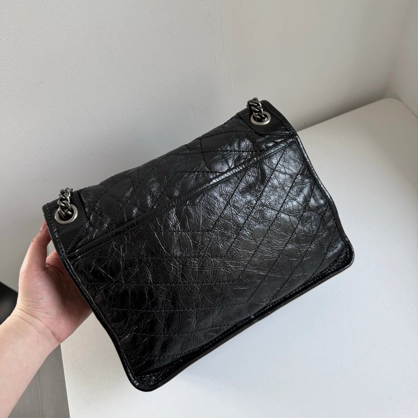 Saint Laurant Niki MM Black Chain Shoulder Bag Crossbody Silver Hardware