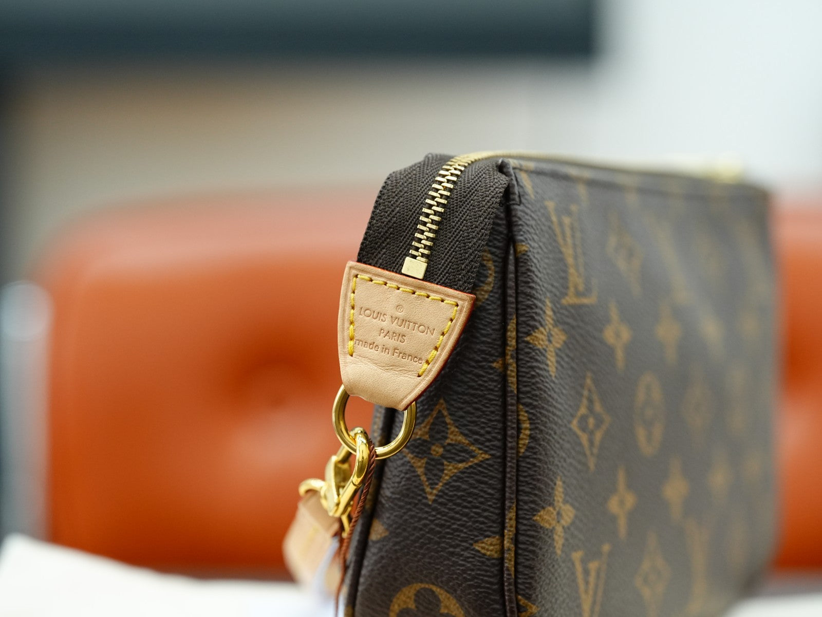 Louis Vuitton Monogram Pochette Accessories Shoulder Handbag Women Handbag Brown