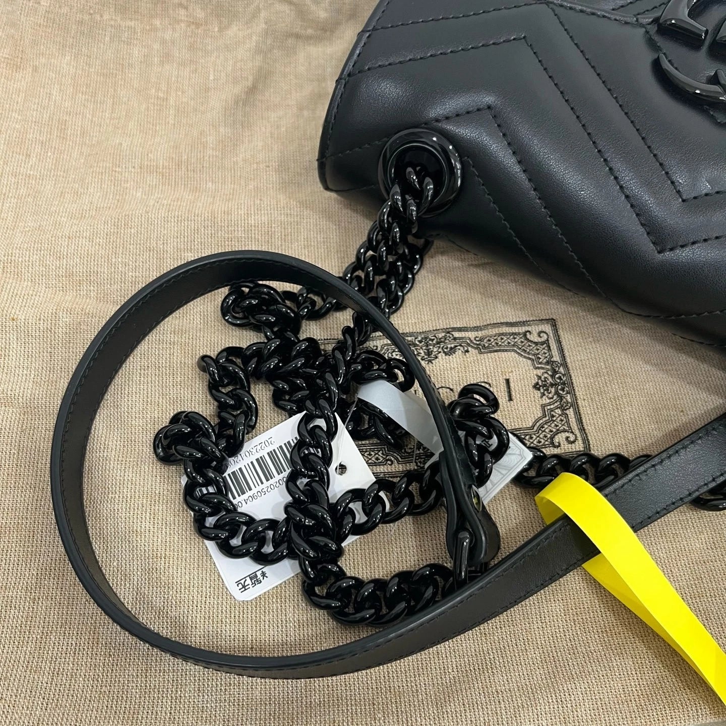 Gucci Marmont22 Black Leather Shoulder Bag For Women