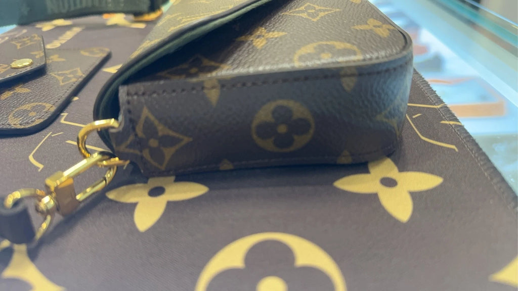 Louis Vuitton New 3-in-1 Canvas Crossbody Bag For Women