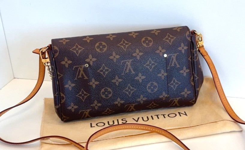 Louis Vuitton Favourite Monogram Chain Shoulder bag Crossboyd Vintage Women