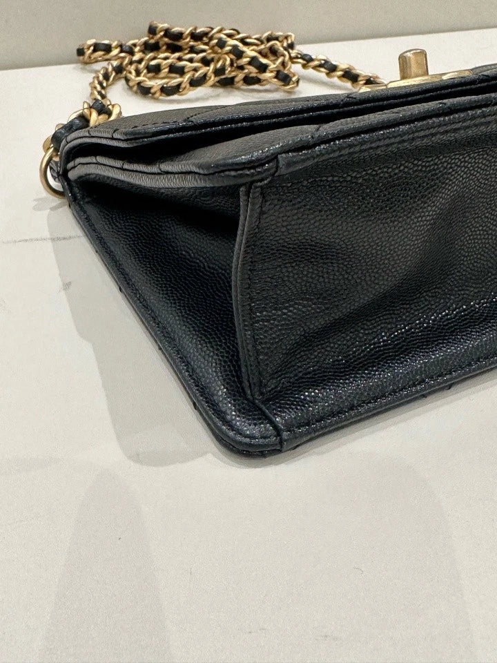 CHANEL Black Gold Flap Chain Shoulder Bag For Women