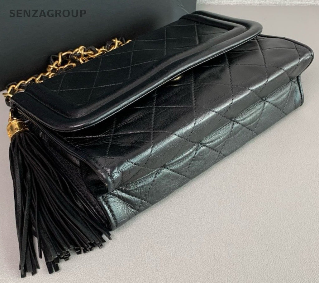 CHANEL Classic Diamond pattern Black gold Shoulder bag Crossbody
