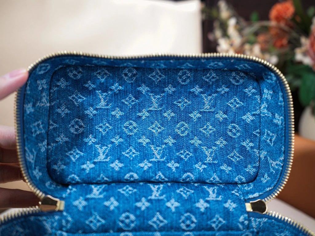 Excellent Louis Vuitton Nice Mini Denim Vanity Monogram Top Handle Bag GHW