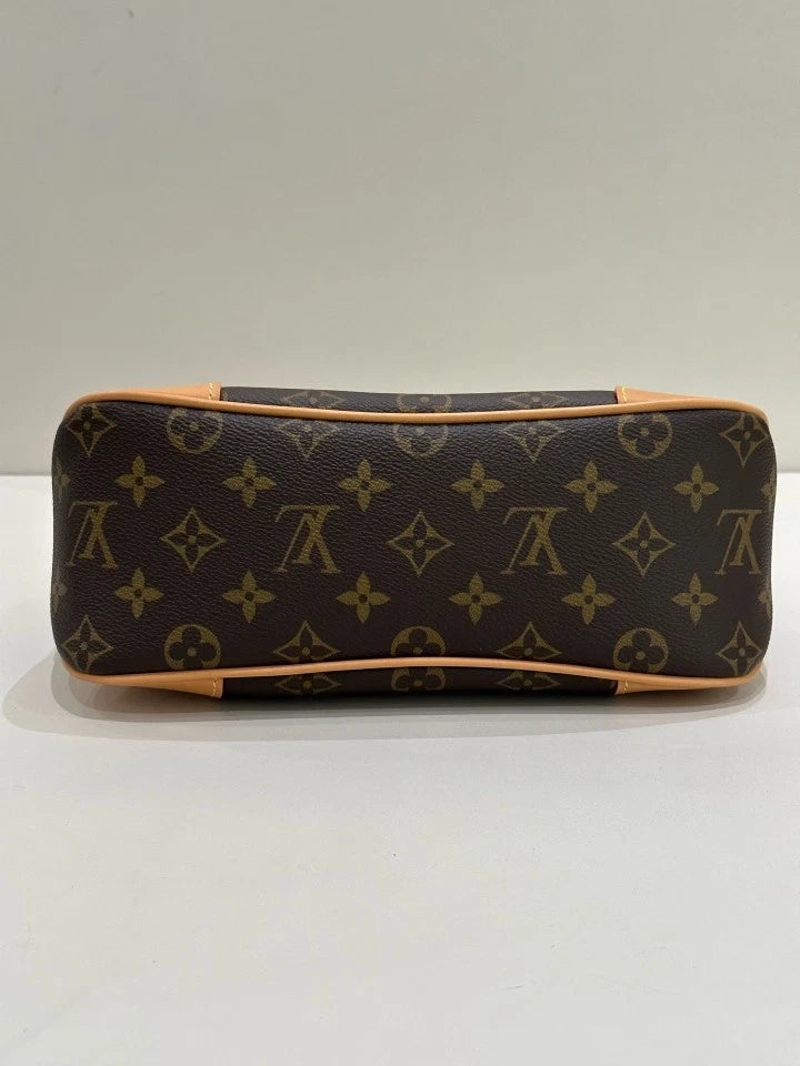 Authentic Louis Vuitton Chain Shoulder Bag For Women