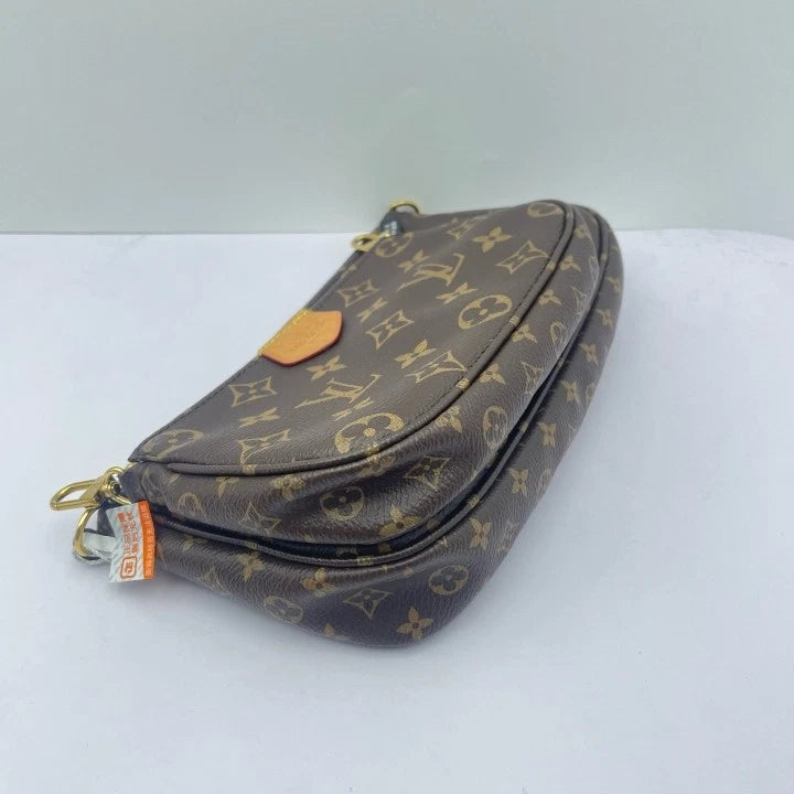 Louis Vuitton Monogram Canvas 5-in-1 Crossbody Chain Bag For Women