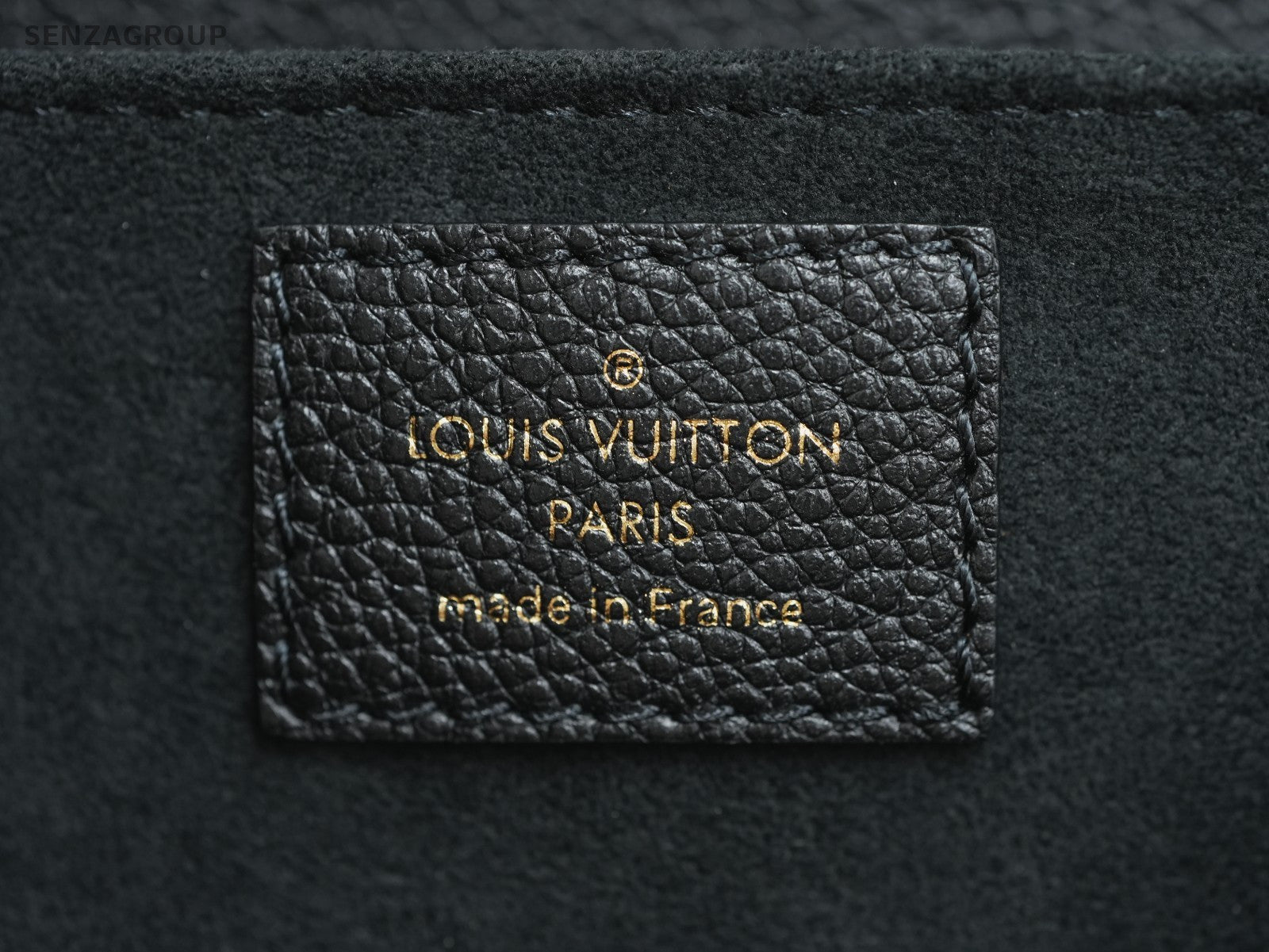 Louis Vuitton Pochette Metis East West Monogram Empreinte Almost Brand NEW