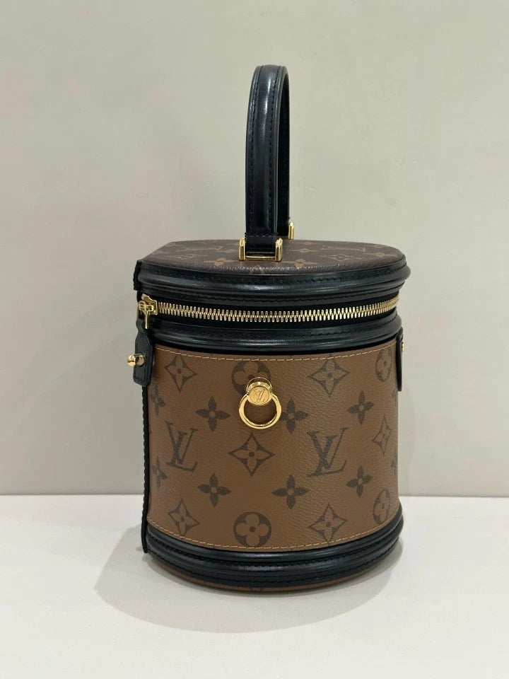 Louis Vuitton Women's Monogram Canvas Bucket Bag